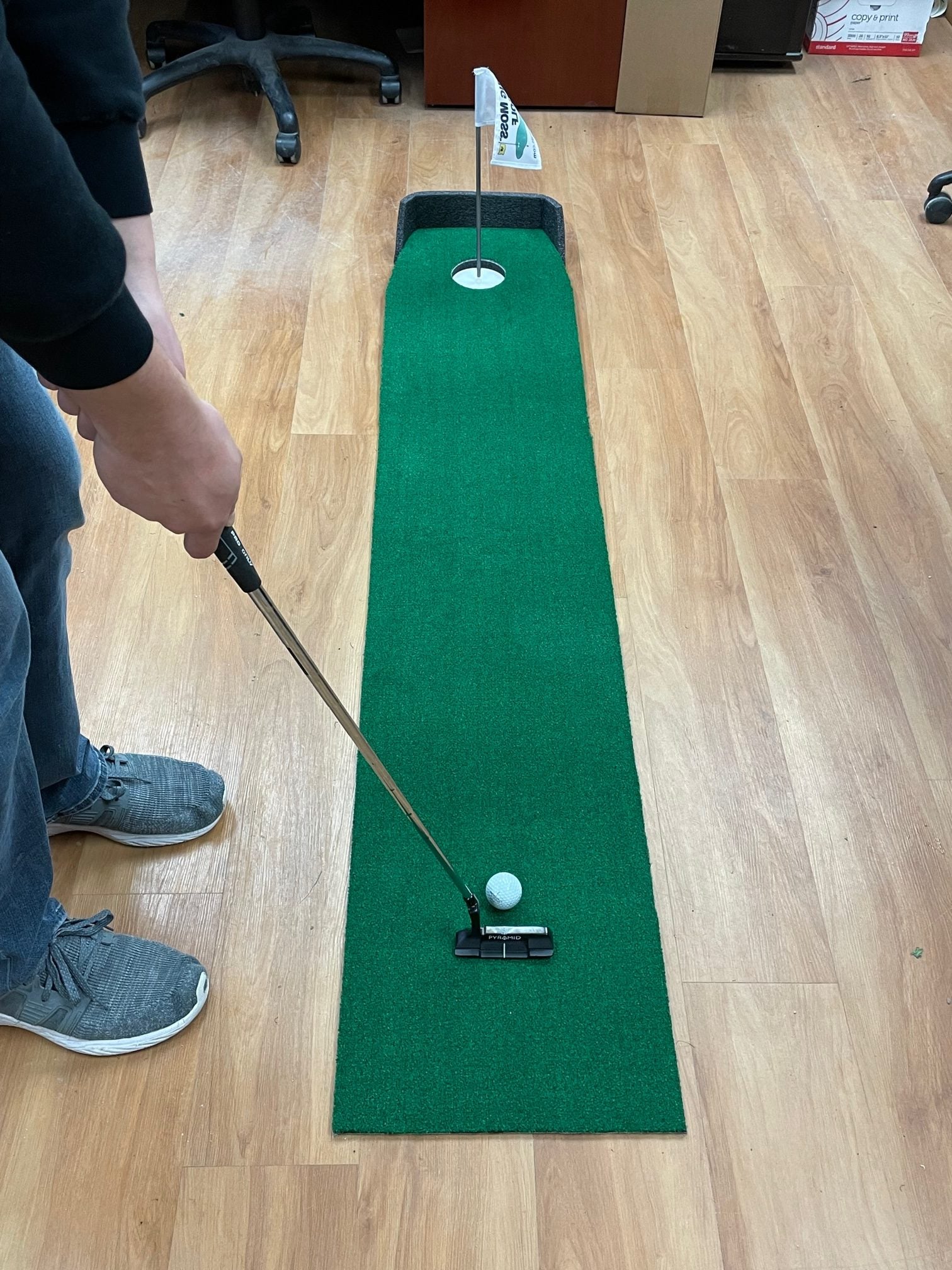 Big Moss Office Fit Putting Green - 6 ft. x 14 in. One Cup.